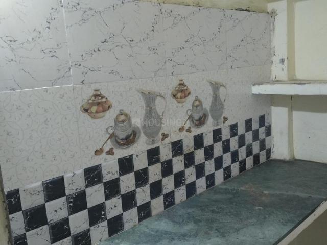 2 BHK Independent Builder Floor in Swaroop Nagar for rent Kanpur. The reference number is 17933729