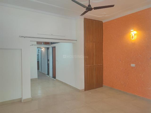 2 BHK Independent Builder Floor in Safdarjung Enclave for rent New Delhi. The reference number is 20675376