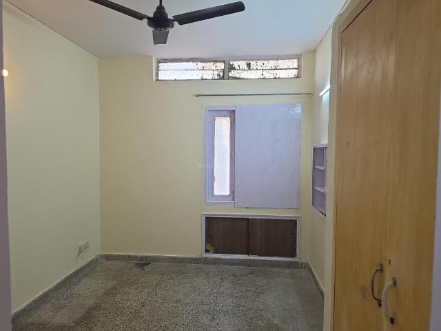 2 BHK Independent Builder Floor in Safdarjung Enclave for rent New Delhi. The reference number is 21198161