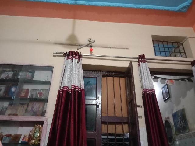 2 BHK Independent Builder Floor in Sahibabad Industrial Area for rent Ghaziabad. The reference number is 21182947