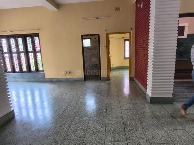 2 BHK Independent Builder Floor in Salt Lake City for rent Kolkata. The reference number is 20968053