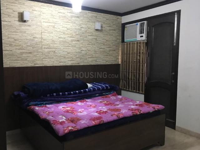 2 BHK Independent Builder Floor in Sant Nagar for rent New Delhi. The reference number is 19525262