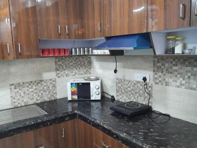 2 BHK Independent Builder Floor in Sant Nagar for rent New Delhi. The reference number is 20821143