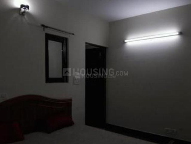 2 BHK Independent Builder Floor in Sant Nagar for rent New Delhi. The reference number is 21011290