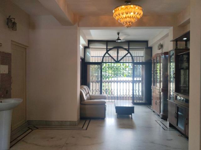 2 BHK Independent Builder Floor in Santoshpur for rent Kolkata. The reference number is 17579860