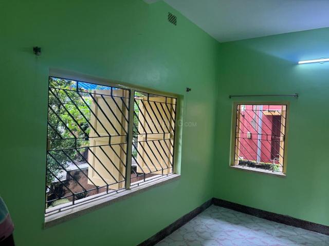2 BHK Independent Builder Floor in Santoshpur for rent Kolkata. The reference number is 21196327