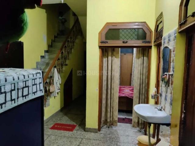 2 BHK Independent Builder Floor in Saroj Nagar for rent Aligarh. The reference number is 11476815