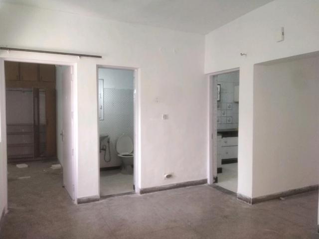 2 BHK Independent Builder Floor in Sarita Vihar for rent New Delhi. The reference number is 1988958