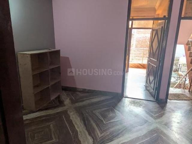 2 BHK Independent Builder Floor in Sarita Vihar for rent New Delhi. The reference number is 20518537