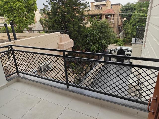 2 BHK Independent Builder Floor in Sector 40 for rent Chandigarh. The reference number is 20807873