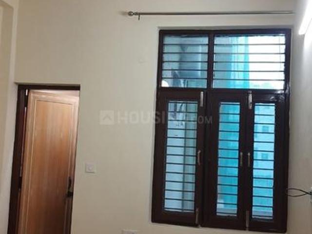 2 BHK Independent Builder Floor in Sector 40 for rent Gurgaon. The reference number is 20933843