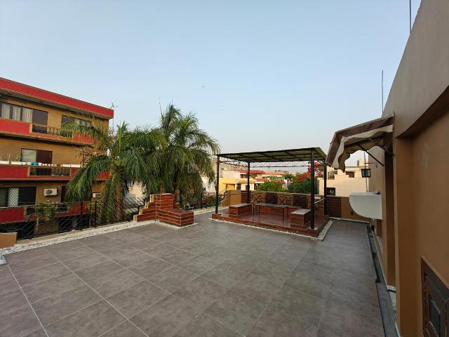 2 BHK Independent Builder Floor in Sector 40 for rent Noida. The reference number is 14580364