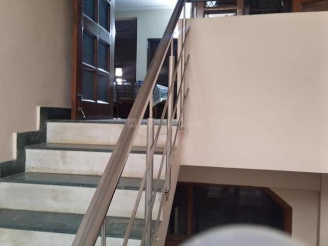 2 BHK Independent Builder Floor in Sector 41 for rent Noida. The reference number is 19901536