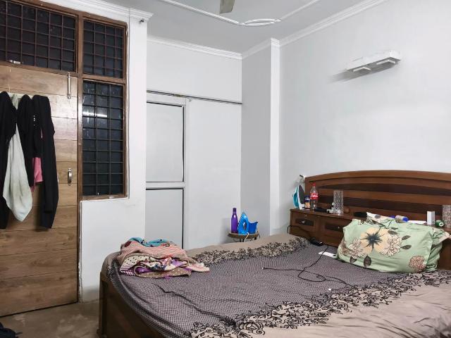 2 BHK Independent Builder Floor in Sector 45 for rent Gurgaon. The reference number is 15728518