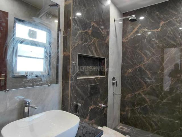 2 BHK Independent Builder Floor in Sector 46 for rent Noida. The reference number is 21310269