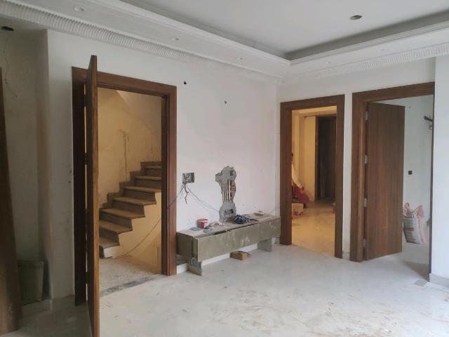 3 BHK Independent Builder Floor in Sector 49 for resale Faridabad. The reference number is 21177200
