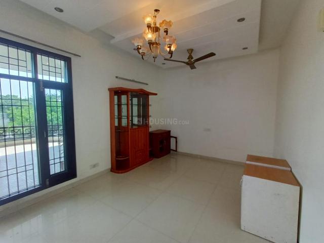 2 BHK Independent Builder Floor in Sector 4 for rent Panchkula. The reference number is 21073911
