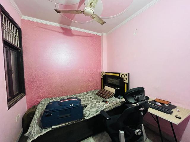 2 BHK Independent Builder Floor in Sector 4 Rohini for resale New Delhi. The reference number is 17904609