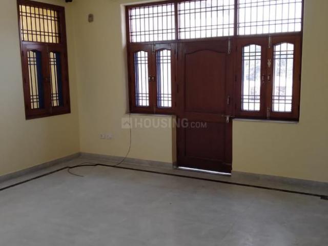 2 BHK Independent Builder Floor in Sector 50 for rent Noida. The reference number is 20882532
