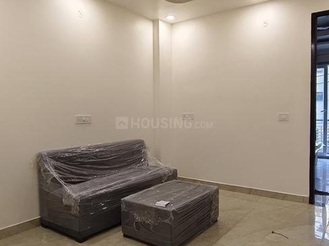 2 BHK Independent Builder Floor in Sector 52 for rent Gurgaon. The reference number is 19190449