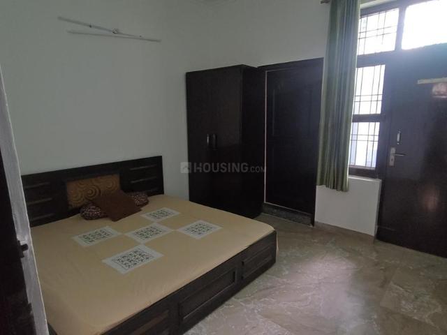 2 BHK Independent Builder Floor in Sector 52 for rent Gurgaon. The reference number is 20266386