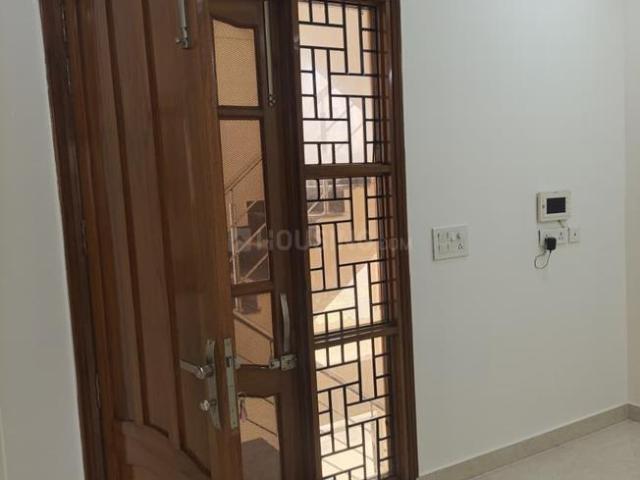 2 BHK Independent Builder Floor in Sector 52 for rent Gurgaon. The reference number is 20295862