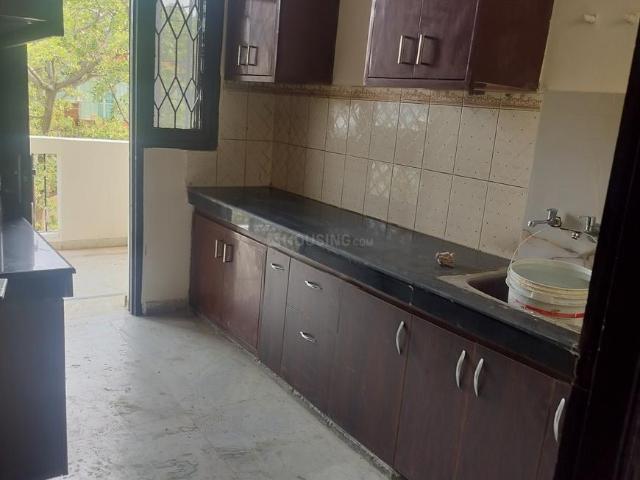 2 BHK Independent Builder Floor in Sector 52 for rent Gurgaon. The reference number is 20331240