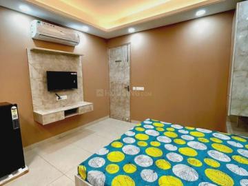 2 BHK Independent Builder Floor in Sector 52 for rent Gurgaon. The reference number is 20396493