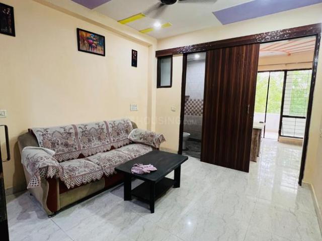 2 BHK Independent Builder Floor in Sector 52 for rent Gurgaon. The reference number is 20411636