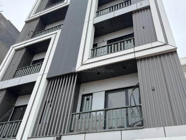 2 BHK Independent Builder Floor in Sector 52 for rent Gurgaon. The reference number is 20682280