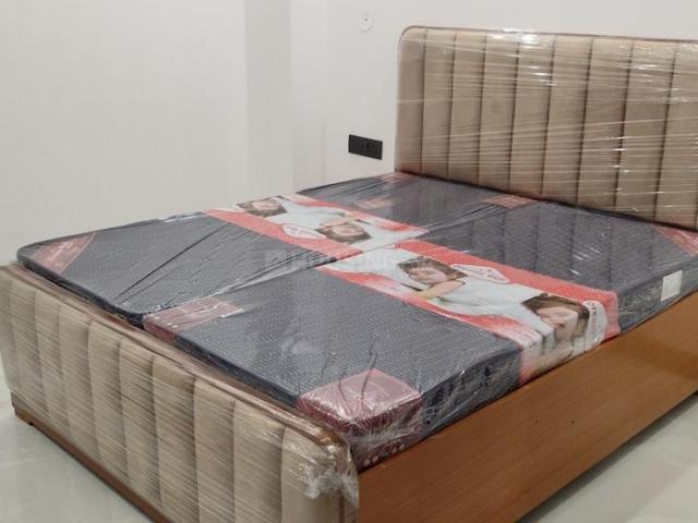 2 BHK Independent Builder Floor in Sector 52 for rent Gurgaon. The reference number is 20804684