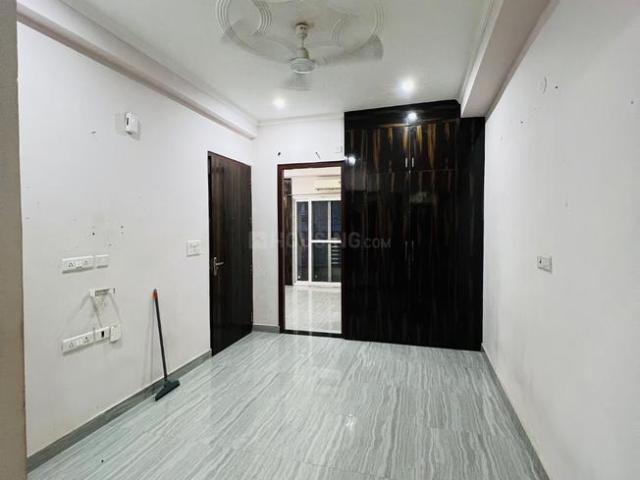 2 BHK Independent Builder Floor in Sector 52 for rent Gurgaon. The reference number is 20915484