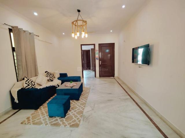 2 BHK Independent Builder Floor in Sector 52 for rent Gurgaon. The reference number is 21035567