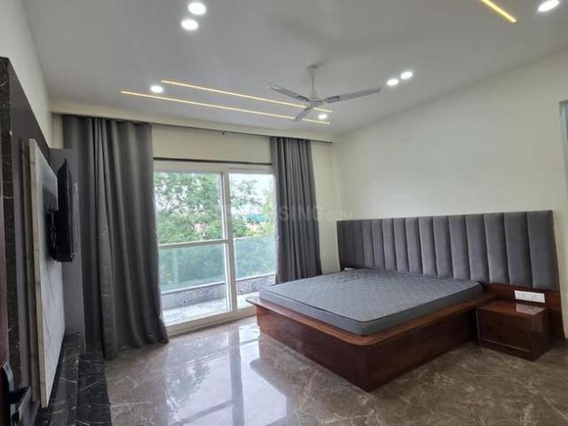 2 BHK Independent Builder Floor in Sector 52 for rent Gurgaon. The reference number is 21185791