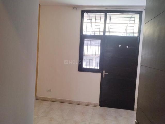 2 BHK Independent Builder Floor in Sector 57 for rent Gurgaon. The reference number is 20686002