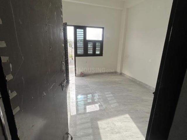 2 BHK Independent Builder Floor in Sector 67 for rent Gurgaon. The reference number is 20693400