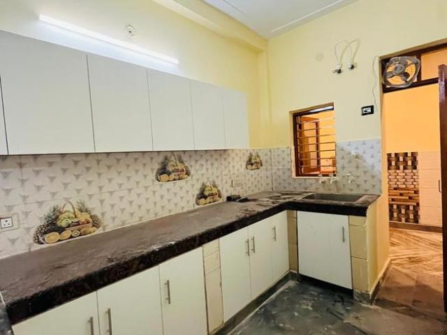 2 BHK Independent Builder Floor in Sector 65 for rent Faridabad. The reference number is 20859151
