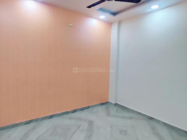 2 BHK Independent Builder Floor in Sector 6 Rohini for rent New Delhi. The reference number is 19353746