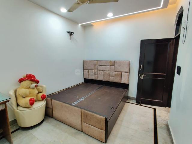 2 BHK Independent Builder Floor in Sector 6 Rohini for rent New Delhi. The reference number is 21006352