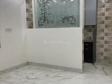 2 BHK Independent Builder Floor in Sector 6 Rohini for resale New Delhi. The reference number is 20397904