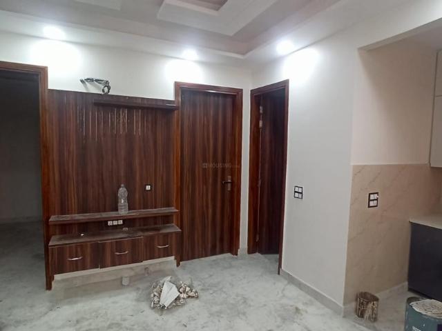 2 BHK Independent Builder Floor in Sector 7 Rohini for rent New Delhi. The reference number is 10542804