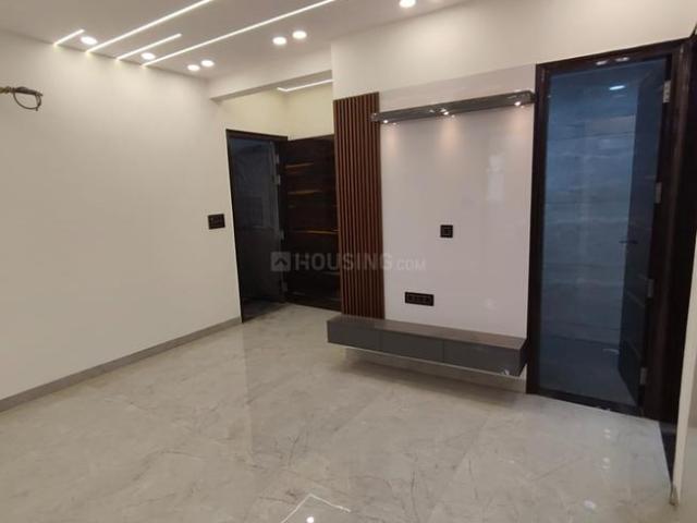 2 BHK Independent Builder Floor in Sector 7 Rohini for resale New Delhi. The reference number is 18111487