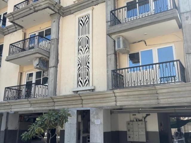 2 BHK Independent Builder Floor in Sector 81 for resale Gurgaon. The reference number is 20300100