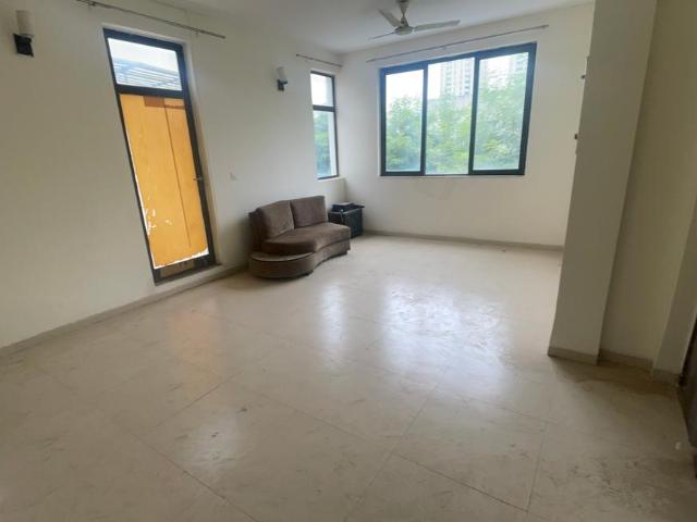 2 BHK Independent Builder Floor in Sector 82 for resale Gurgaon. The reference number is 20917360