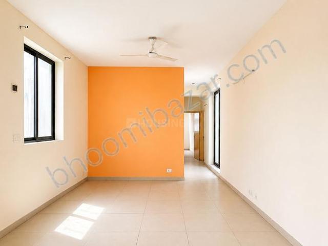 2 BHK Independent Builder Floor in Sector 82 for resale Gurgaon. The reference number is 21172209