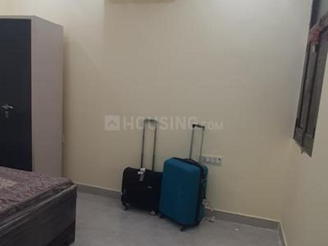 2 BHK Independent Builder Floor in Sector 8 Dwarka for rent New Delhi. The reference number is 17495030