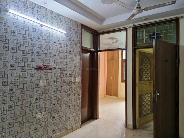 2 BHK Independent Builder Floor in Sector 8 Dwarka for rent New Delhi. The reference number is 19710415