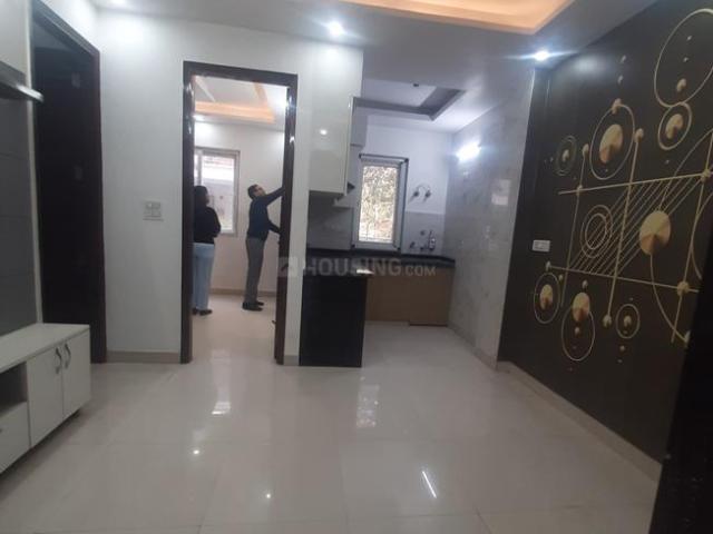 2 BHK Independent Builder Floor in Sector 8 Dwarka for resale New Delhi. The reference number is 14027466