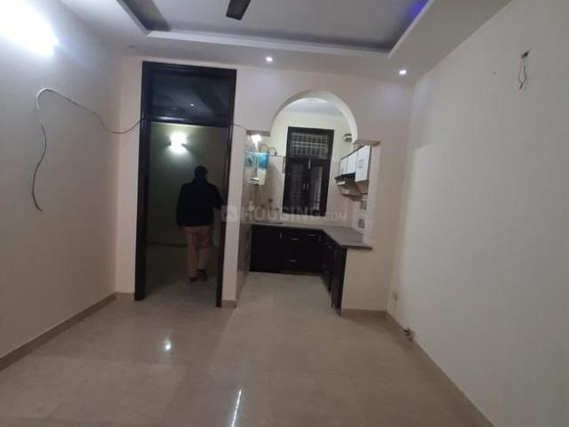 2 BHK Independent Builder Floor in Sector 8 Dwarka for resale New Delhi. The reference number is 16052070