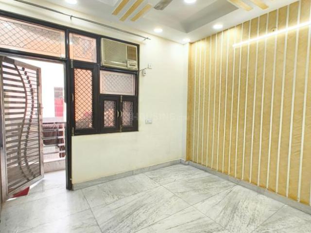 2 BHK Independent Builder Floor in Sector 8 Rohini for rent New Delhi. The reference number is 20285296